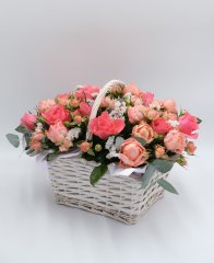 Композиция №50 из роз и статицы